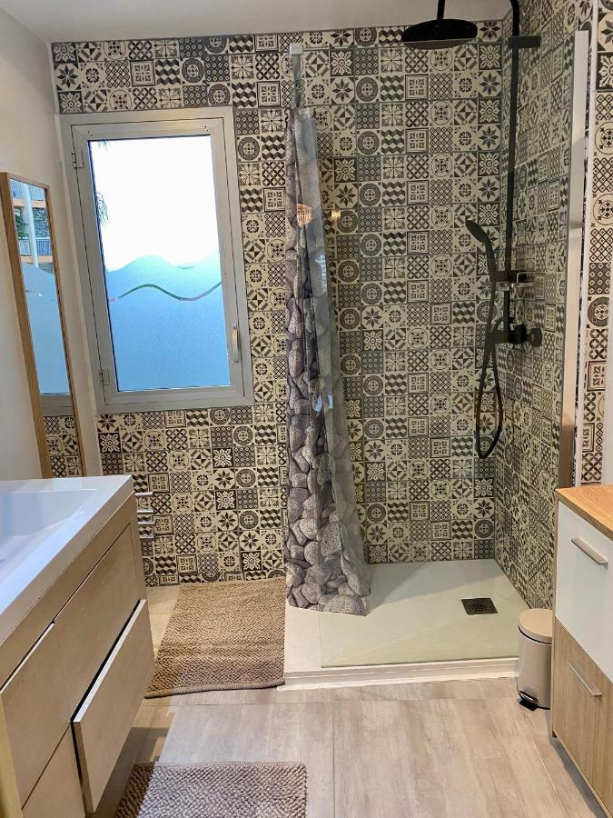 Appartement Lumineux 6 Places Avec Vue Sur Marina Mandelieu Esterno foto
